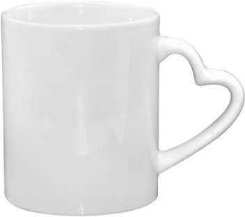 Heart-shaped mug with a handle